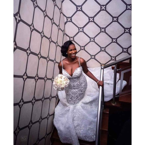 Luxurious Beaded Lace Mermaid Sweetheart Wedding Dresses Spaghetti Straps Appliques Bridal Gowns