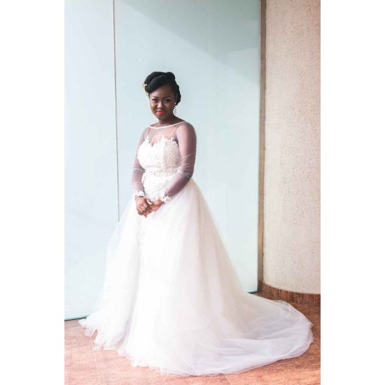 Long Sleeves Sheer Tulle Wedding Dresses Lace Open Back Overskirt Bridal Gowns
