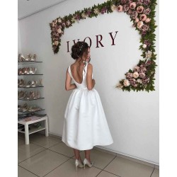 V neck White Pleats Sleeveless Short Summer Beach Wedding Dresses