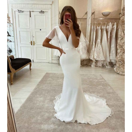 Classic Sleeveless V neck Long Mermaid Wedding Dresses