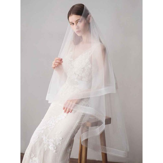 Ivory Tulle One Tier Middle-length Wedding Veil