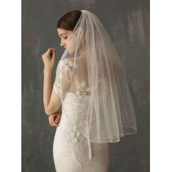 Classic One Tier Piping Cut Edge Wedding Veils