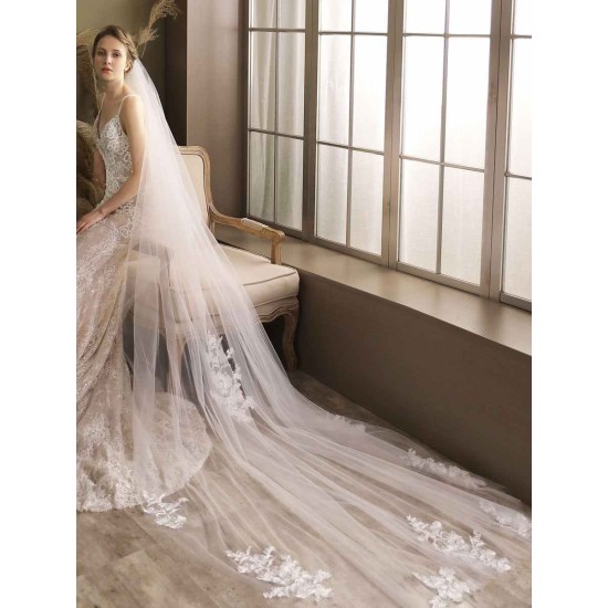 White Waterfall Two-Tier Lace Tulle Wedding Veils