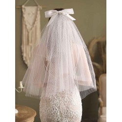 Classic Ivory Three-Tier Bows Mesh Cut Edge Medium Wedding Veil