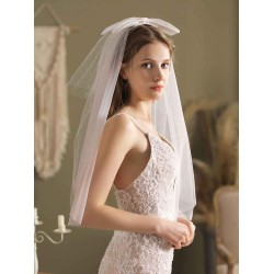 Classic Ivory Three-Tier Bows Mesh Cut Edge Medium Wedding Veil