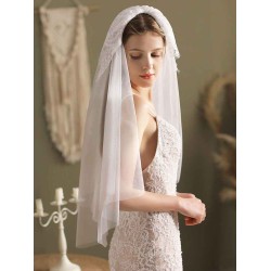 Classic Ivory Two-Tier Lace Tulle Cut Edge Wedding Veils