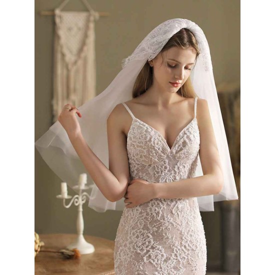 Classic Ivory Two-Tier Lace Tulle Cut Edge Wedding Veils