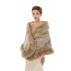 Cadie - Winter Faux Fur Wedding Wrap