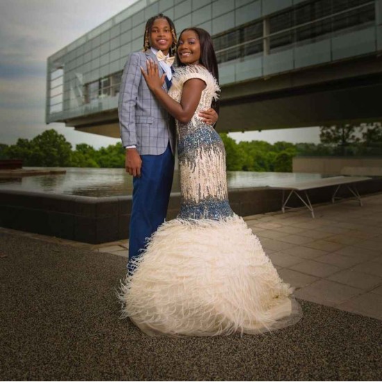 Fluffy Beading Evening Gowns Fur Cap Sleeve Prom Gown
