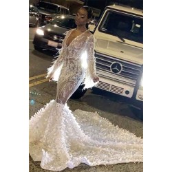 Chic V-neck Sparkle Beads Appliques Prom Dresses Long Sleeves Alluring Fit and Flare Evening Gowns