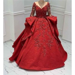 Burgundy Lace Appliques Long Sleevess V-neck Ruffles Ball Gowns Evening Gowns