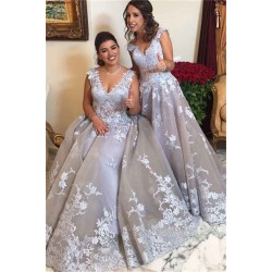 Glamourous V-Neck Sleeveless A-line Evening Dresses Affordable Lace Appliques Princess Prom Dresses On Sale