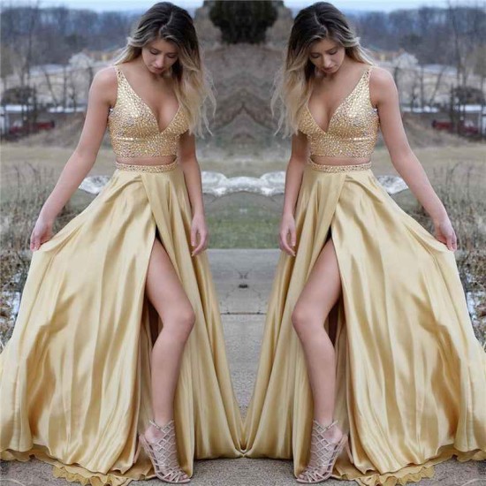 Chic Gold Two Pieces V-Neck Evening Dresses V-Neck Sleeveless Crystals Prom Party Gowns