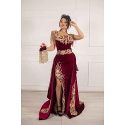 Sleeveless Velvet Burgundy Mermaid Prom Party GownsTassel Gold Appliques Evening Gown with Front Split