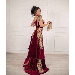 Sleeveless Velvet Burgundy Mermaid Prom Party GownsTassel Gold Appliques Evening Gown with Front Split