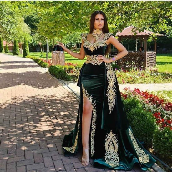 Dark Green Velvet Mermaid Evening Dress with Gold Lace appliques