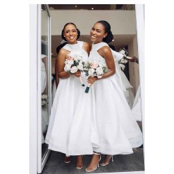 Ankle Length Halter Lace Applique Bridesmaid Dresses With Big Bow At Back A-line Formal Wedding Party Dresses
