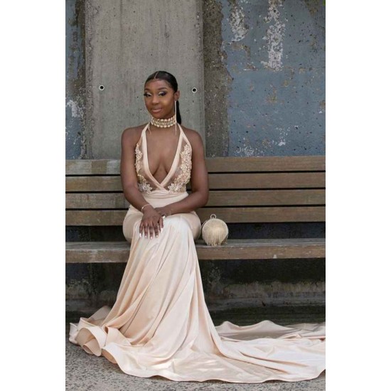 Halter Deep V-Neck Mermaid Evening Dress Appliques Prom Party Gowns