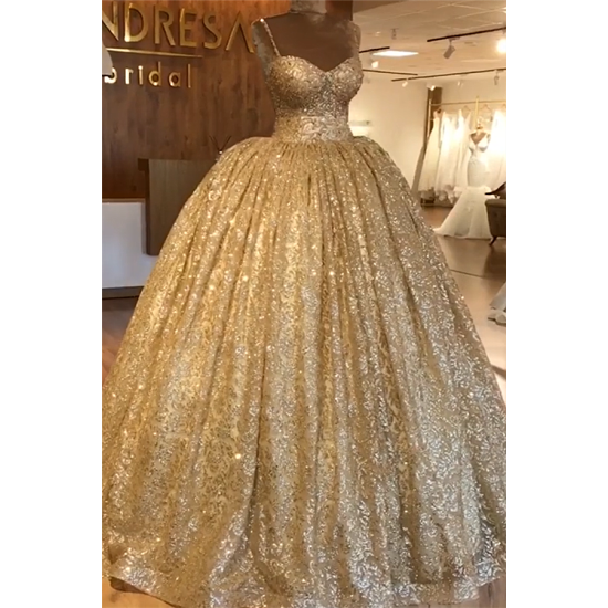 Spaghetti Straps Gold Beaded Lace Evening Dress Luxurious Ball Gown Princess Open Back Prom Party Gowns