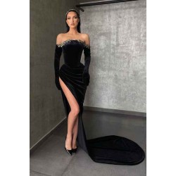 Black High-split Velvet Off-the-shoulder Mermaid Prom Dress