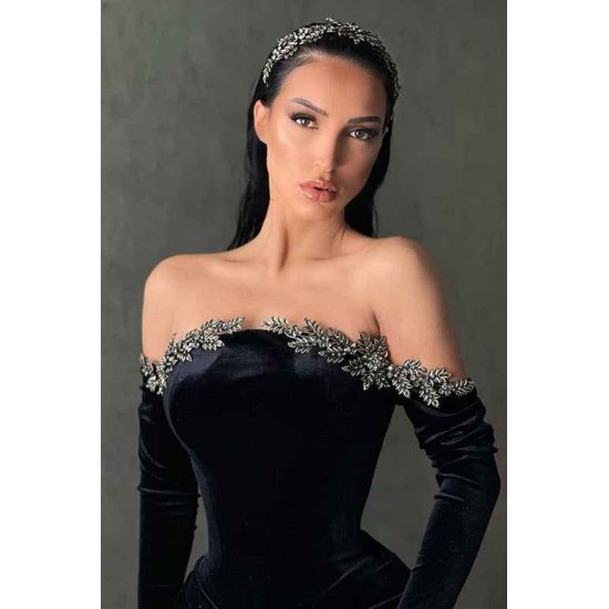 Black High-split Velvet Off-the-shoulder Mermaid Prom Dress