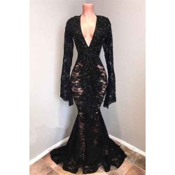 Chic Black Lace V-neck Long Sleevess Mermaid Prom Dresses Sheer Floor Length Evening Gowns