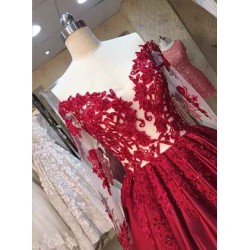 New Arrival Red Prom Dresses Off-the-Shoulder Lace Appliques Long Sleevess Puffy Evening Gowns
