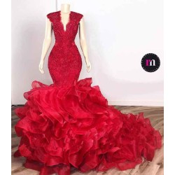 Gorgeous Beads Appliques Red Prom Dresses Ruffles Fit and Flare Alluring Evening Gowns