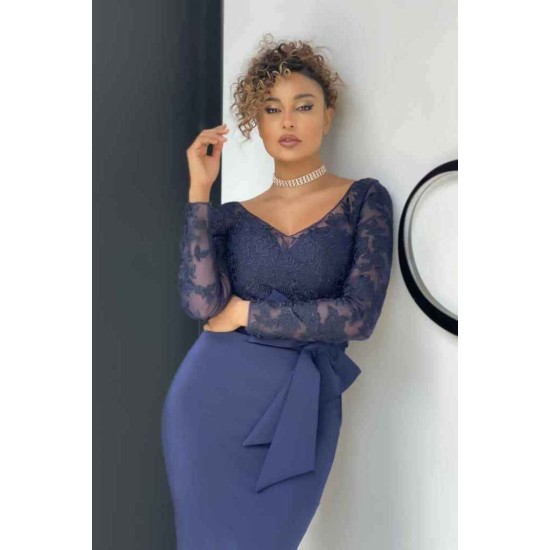 Elegant Long Sleeve Lace Evening Dress Mermaid V-Neck Online