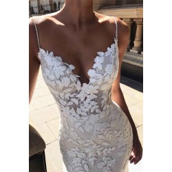 Chic Spaghetti Straps V-neck Lace Prom Dresses|Long Sleevesless Floor Length Evening Gown