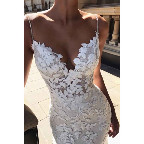 Chic Spaghetti Straps V-neck Lace Prom Dresses|Long Sleevesless Floor Length Evening Gown