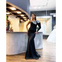 Elegant One-shoulder Black Sequined Bow Evening Dresses