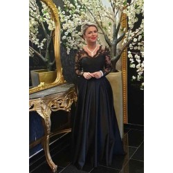 Elegant Long Sleevess Black V-neck Satin Lace Evening Dresses