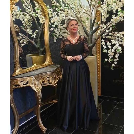 Elegant Long Sleevess Black V-neck Satin Lace Evening Dresses