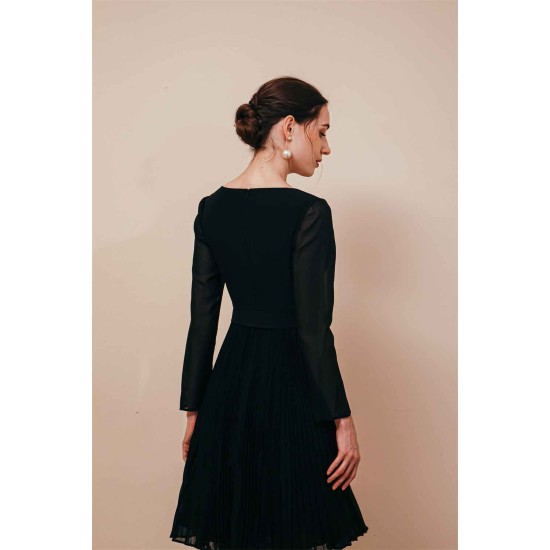 Deep V-neck Long sleeves Bowtie Little Black Dress