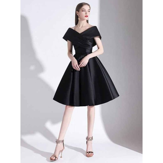 Charming Evening Dress A-Line V-Neck Knee-Length Short Sleeves Lace-up Pleated Satin Fabric Cocktail Dress Little Black Dress