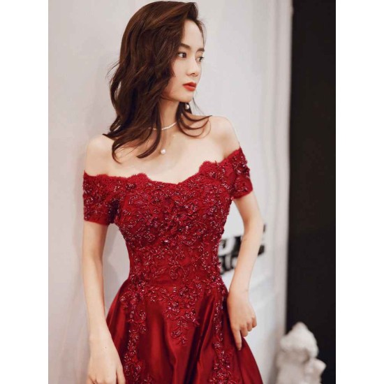 Glamorous Evening Dress A-Line Bateau Neck Floor-Length Short Sleeves Lace-up Beaded Matte Satin evening dress