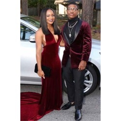 Burgundy Velvet Shawl Lapel Men's Prom Suits