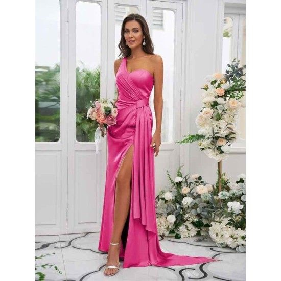 One Shoulder Classic Ruched Sleeveless Bridesmaid Dresses