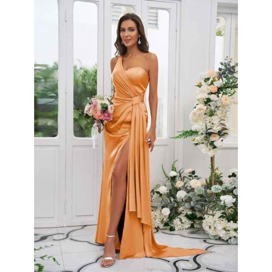 One Shoulder Classic Ruched Sleeveless Bridesmaid Dresses