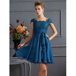 Chic Short Sleeves Lace Short Chiffon Bridesmaid Dresses