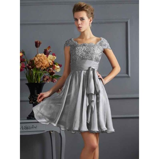 Chic Short Sleeves Lace Short Chiffon Bridesmaid Dresses