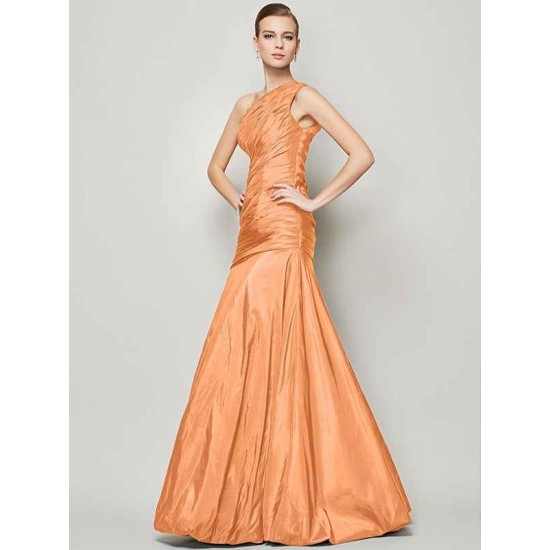 Classy Sleeveless One Shoulders Pleats Long Taffeta Bridesmaid Dresses