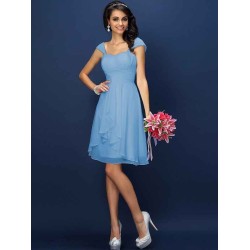 Charming Straps Pleats Sleeveless Short Chiffon Bridesmaid Dresses