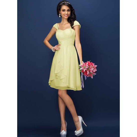 Charming Straps Pleats Sleeveless Short Chiffon Bridesmaid Dresses
