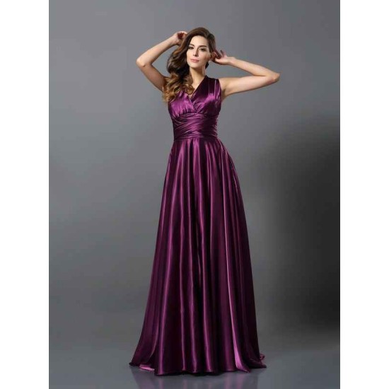 Charming Pleats Sleeveless Long Bridesmaid Dresses