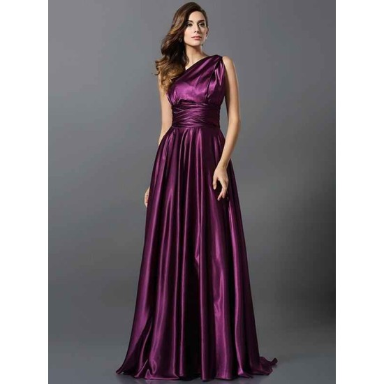 Charming Pleats Sleeveless Long Bridesmaid Dresses