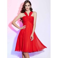 Charming Halter Sleeveless Pleats Short Chiffon Bridesmaid Dresses