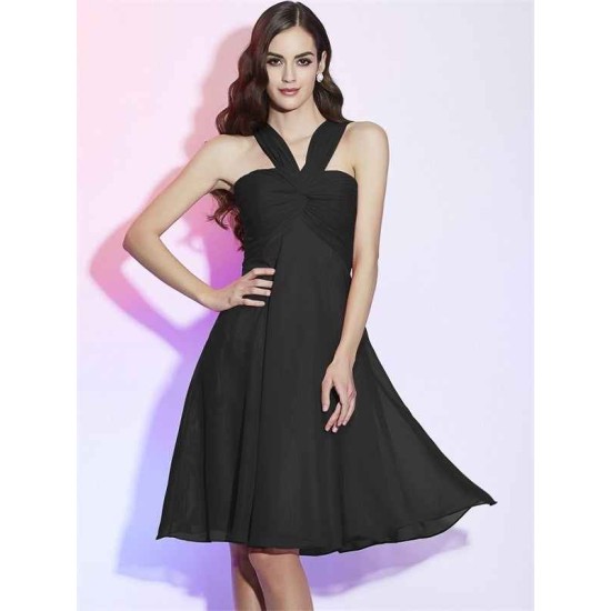 Charming Halter Sleeveless Pleats Short Chiffon Bridesmaid Dresses