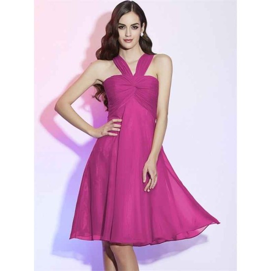 Charming Halter Sleeveless Pleats Short Chiffon Bridesmaid Dresses